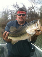 February bass fishing with Eddie Garrett