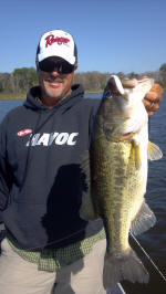 Pro Guide John  Tanner bass fishing