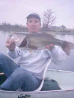 Jeff Rotzoll of Ft Worth, Texas caught this Lake Fork bass after using the information from Pro Guide John Tanner's fishing report.   